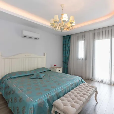 Villa Gunes 2 Icmeler Shared Pool Mugla