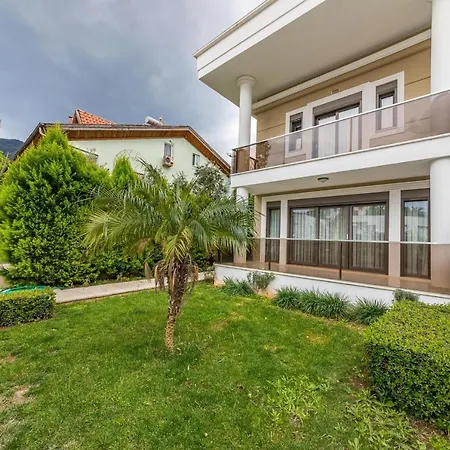 Gunes 2 Icmeler Shared Pool Villa *